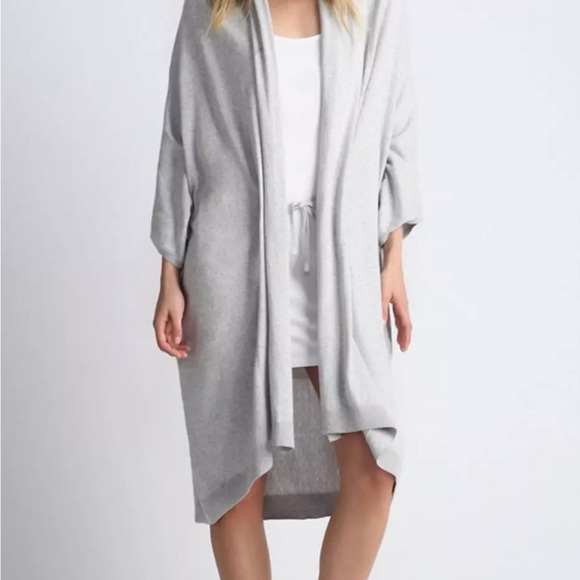 UGG Australia Women's Nora Knit Lounge Wrap Cardigan size XL Orchid lilac knit - Picture 9 of 10